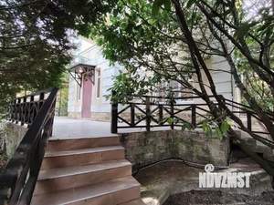 Дом 255м², 2-этажный, участок 9 сот.