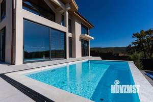 Дом 174м², 2-этажный, участок 6 сот.