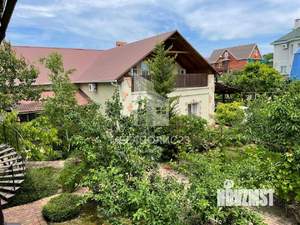 Дом 208м², 2-этажный, участок 7 сот.