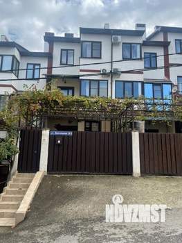 Таунхаус 141м², 3-этажный, участок 5 сот.