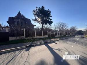 Дом 179м², 2-этажный, участок 6 сот.