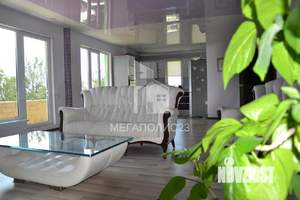 Дом 320м², 3-этажный, участок 7 сот.