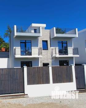 Дом 280м², 3-этажный, участок 6 сот.