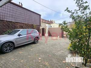 Дом 316м², 3-этажный, участок 3 сот.