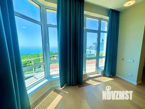 Дом 291м², 3-этажный, участок 10 сот.