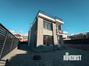 Дом 260м², 2-этажный, участок 4 сот.