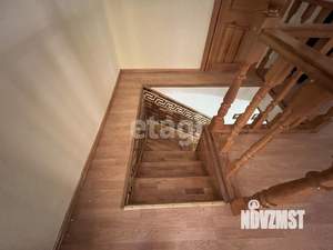 Дом 74м², 2-этажный, участок 10 сот.