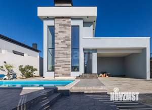 Дом 223м², 2-этажный, участок 4 сот.