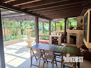 Коттедж 600м², 3-этажный, участок 6 сот.