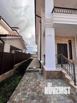 Дом 304м², 3-этажный, участок 4 сот.