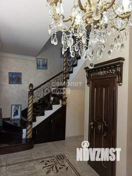 Дом 511м², 5-этажный, участок 25 сот.