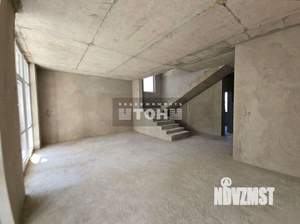 Коттедж 208м², 2-этажный, участок 3 сот.