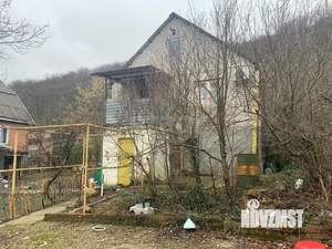 Дом 77м², 2-этажный, участок 4 сот.