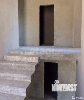 Дом 186м², 2-этажный, участок 4 сот.