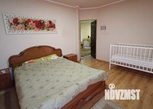 Дом 240м², 2-этажный, участок 4 сот.