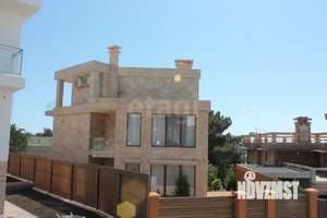 Дом 203м², 3-этажный, участок 7 сот.