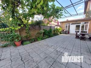 Дом 200м&sup2;, 2-этажный, посуточно, 