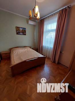 Дом 200м², 2-этажный, посуточно, 