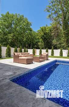 Дом 250м&sup2;, 1-этажный, посуточно, 