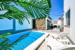 Дом 150м&sup2;, 3-этажный, посуточно, 