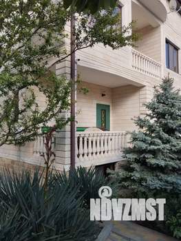 Дом 300м², 3-этажный, посуточно, 