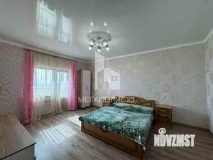 Дом 168м&sup2;, 2-этажный, на длительный срок, 