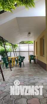 Дом 80м&sup2;, 3-этажный, посуточно, 