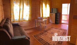 Дом 30м&sup2;, 2-этажный, посуточно, 