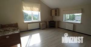 Дом 217м&sup2;, 3-этажный, посуточно, 