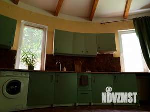 Дом 100м², 2-этажный, посуточно, 