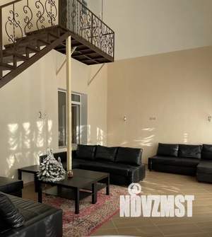 Дом 440м², 3-этажный, посуточно, 