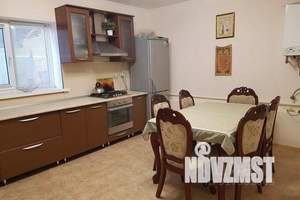 Дом 100м², 2-этажный, посуточно, 