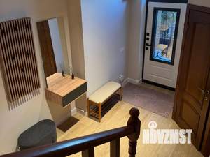 Дом 120м&sup2;, 2-этажный, посуточно, 