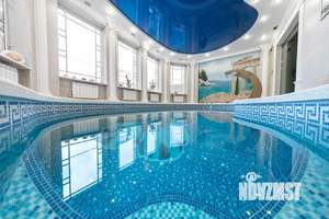 Дом 200м&sup2;, 2-этажный, посуточно, 