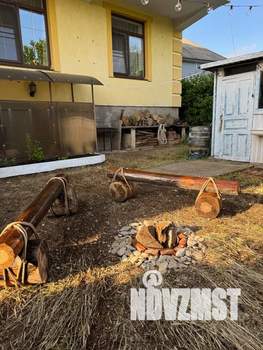 Дом 55м&sup2;, 2-этажный, посуточно, 