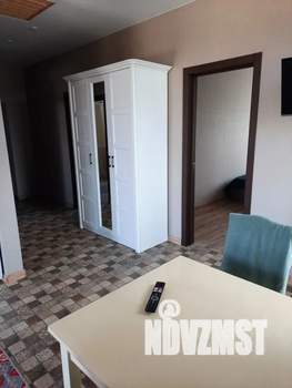 Дом 80м&sup2;, 2-этажный, посуточно, 