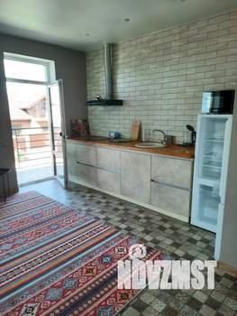 Дом 80м&sup2;, 2-этажный, посуточно, 