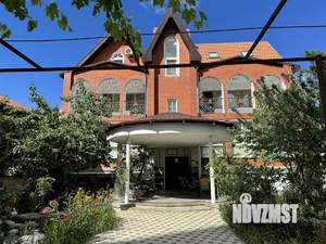 Дом 120м&sup2;, 3-этажный, посуточно, 