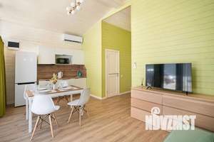 Дом 65м&sup2;, 2-этажный, посуточно, 