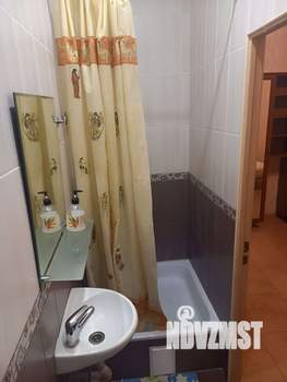 Дом 200м&sup2;, 2-этажный, посуточно, 