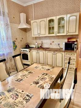 Дом 100м&sup2;, 2-этажный, посуточно, 