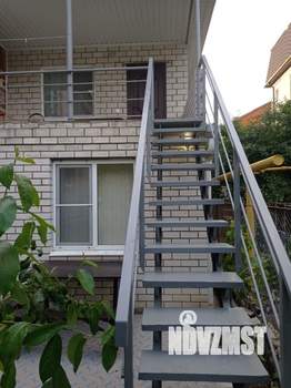 Дом 562м&sup2;, 2-этажный, посуточно, 