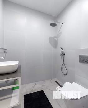 Дом 250м&sup2;, 1-этажный, посуточно, 