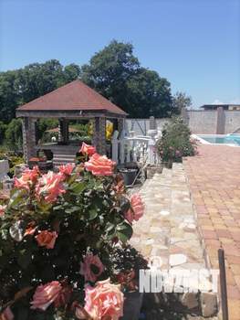 Дом 160м&sup2;, 2-этажный, посуточно, 