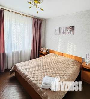 Дом 160м&sup2;, 2-этажный, посуточно, 