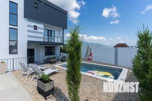 Дом 140м&sup2;, 2-этажный, посуточно, 