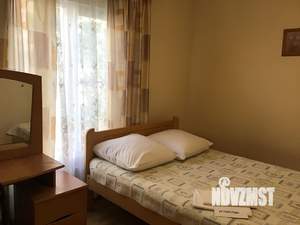 Дом 130м&sup2;, 2-этажный, на длительный срок, 