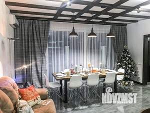 Дом 50м&sup2;, 3-этажный, посуточно, 