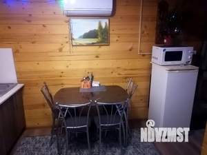 Дом 60м&sup2;, 2-этажный, посуточно, 