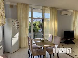 Дом 200м&sup2;, 2-этажный, посуточно, 